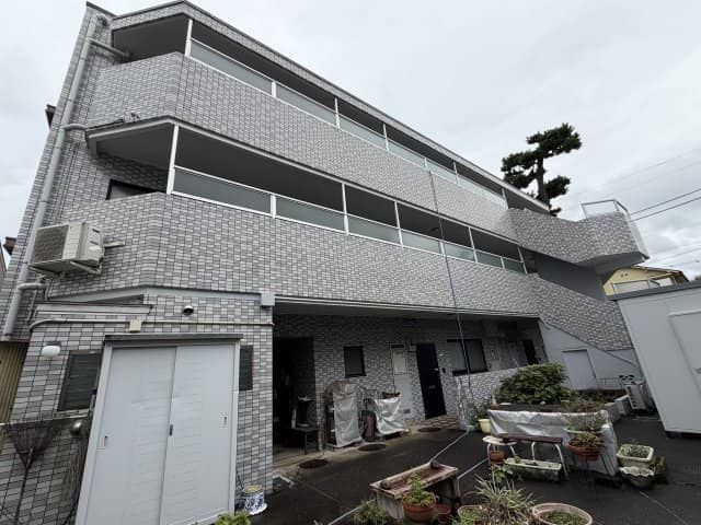 メゾン本庄（世田谷区新町）の写真 1枚目