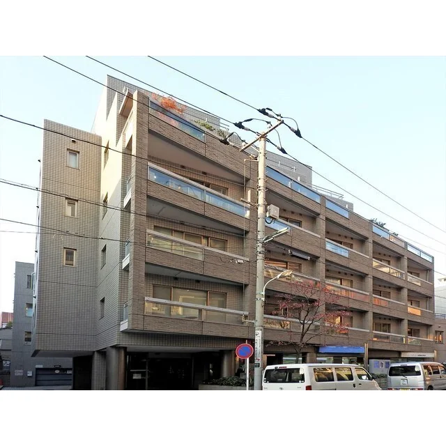 H&M南青山 EAST ワンルーム 20.5万円 SOHO賃貸