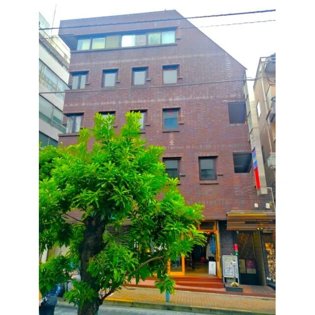 三軒茶屋駅 徒歩3分の2DK・38.56㎡ 2DK 18万円 SOHO賃貸